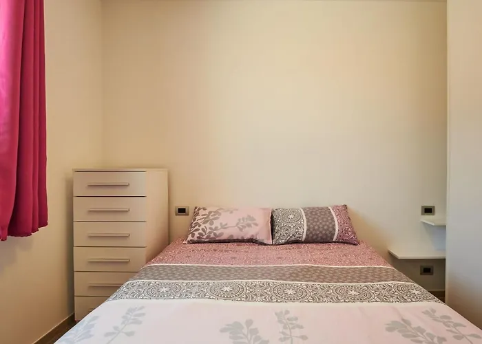 شقة Panorama By Interhome *